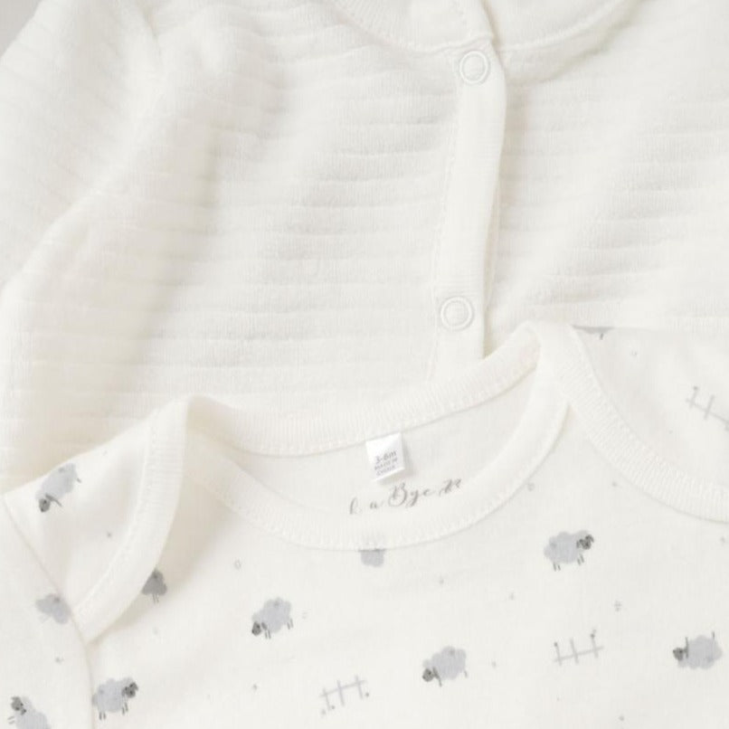 Sheep patterned layette set 5pk