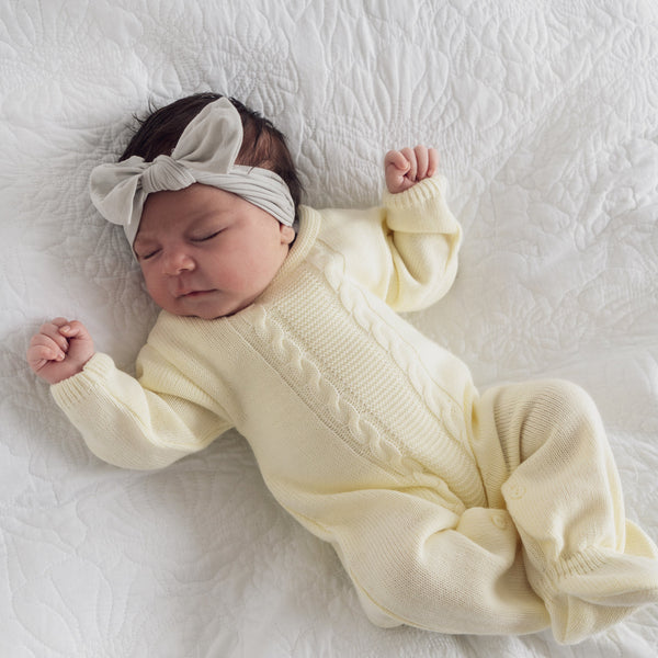 Cable knitted onesie - lemon