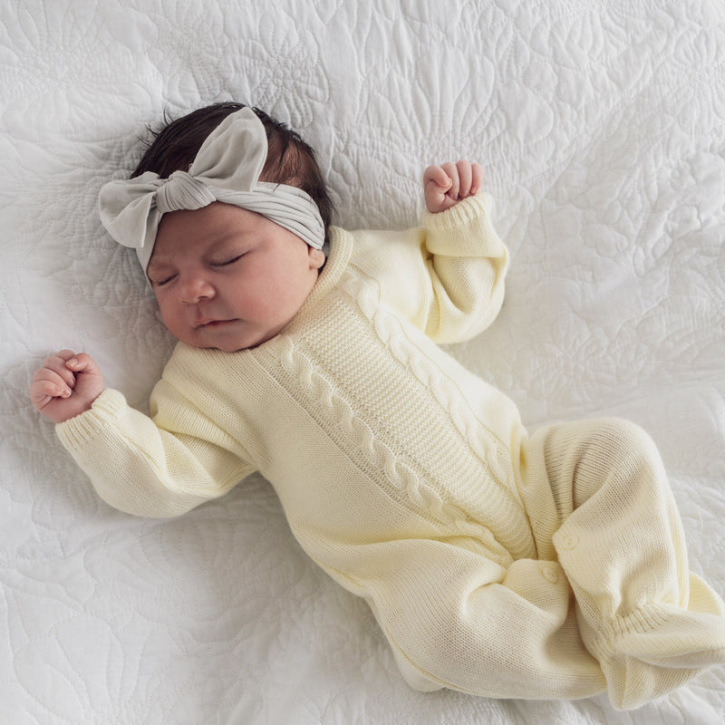 Cable knitted onesie - lemon