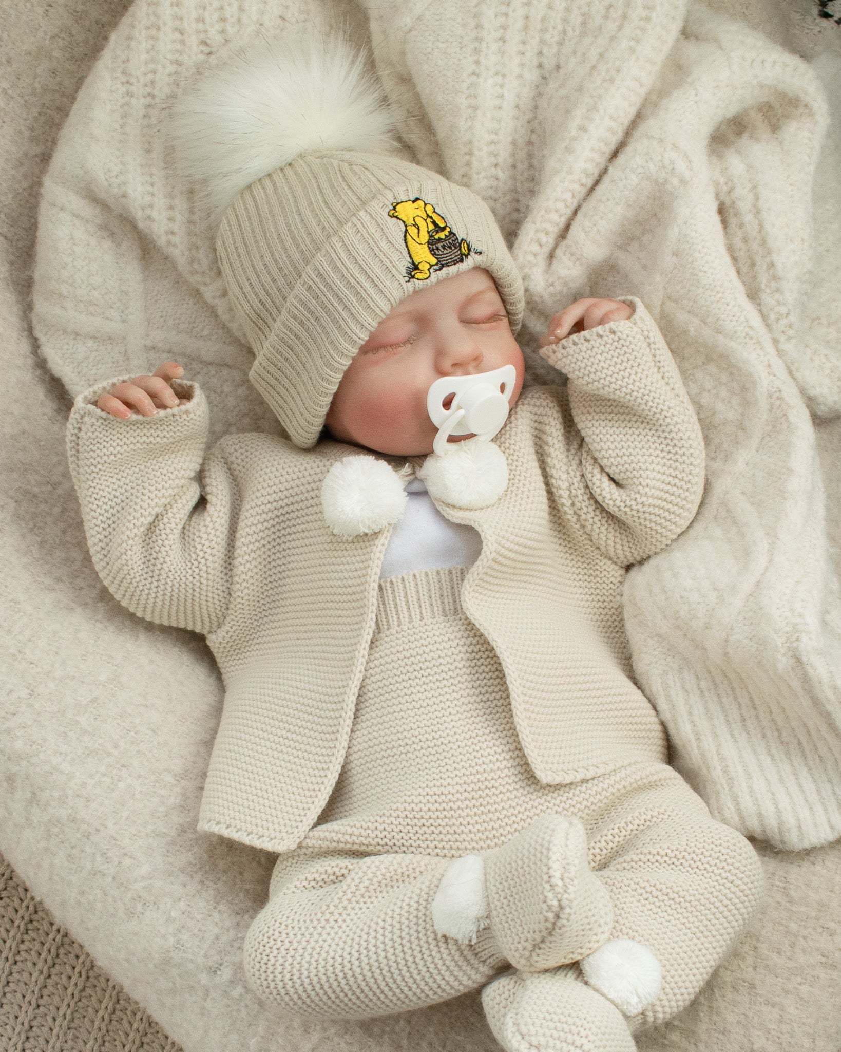 Knitted Pom Set - Beige